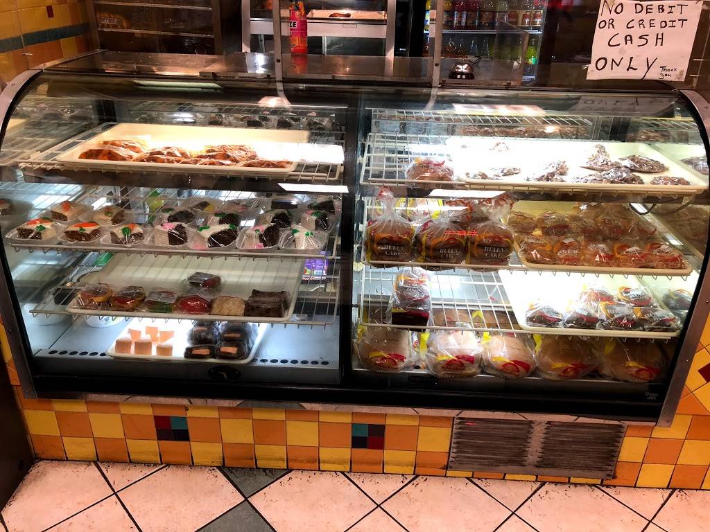 Golden Krust | restaurant | 147-10 Rockaway Blvd, Jamaica, NY 11436, USA | 7188453808 OR +1 718-845-3808