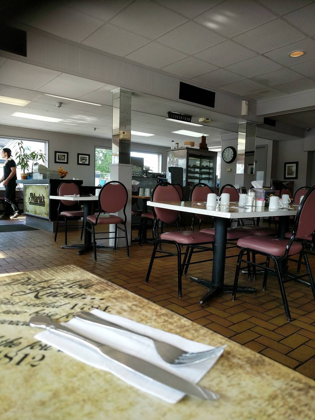 Marias Restaurant | meal takeaway | 131 Sandwich St S, Amherstburg, ON N9V 1Z9, Canada | 5197364000 OR +1 519-736-4000