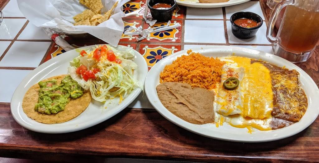 Don Nicos Mexican Restaurant | restaurant | 210 E South Loop, Stephenville, TX 76401, USA | 2549686552 OR +1 254-968-6552