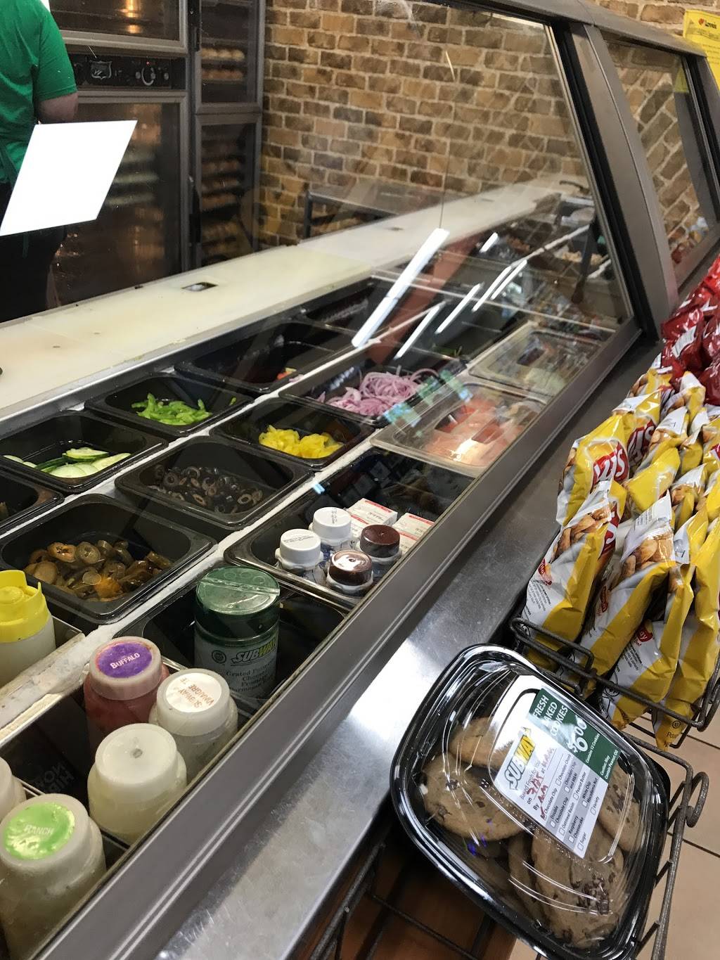 Subway | restaurant | 200 Lower River Rd, Charleston, TN 37310, USA | 4237809171 OR +1 423-780-9171