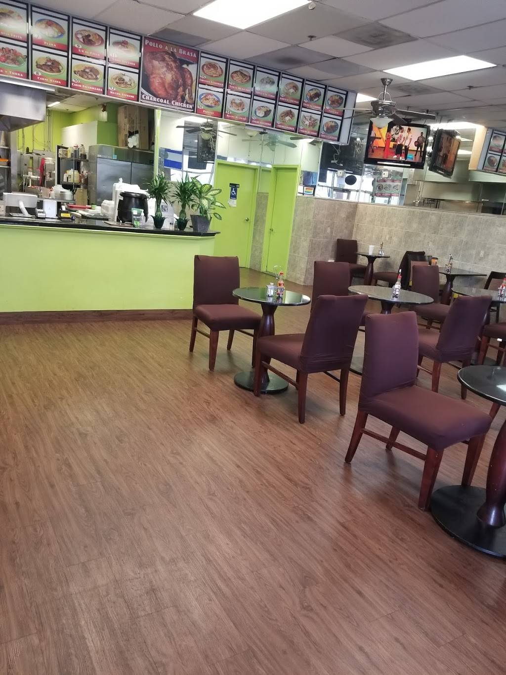 Chirilagua Pollo & Steak | restaurant | 4112 Mt Vernon Ave, Alexandria, VA 22305, USA | 7038379100 OR +1 703-837-9100