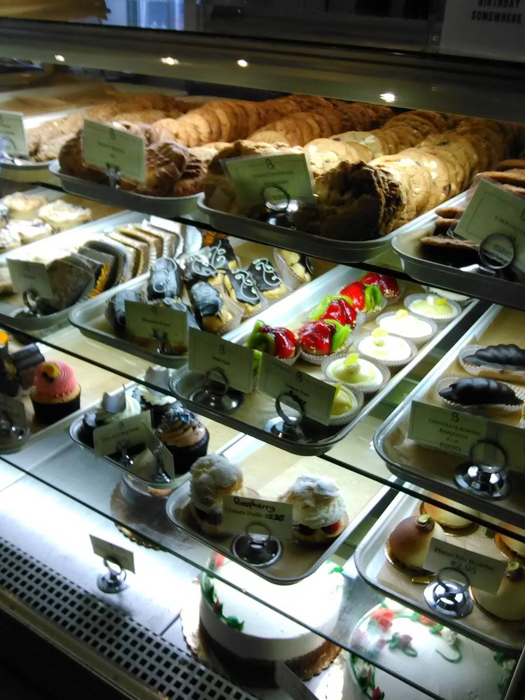 Buckleys Bakery & Cafe | bakery | 436 Daniel Webster Hwy, Merrimack, NH 03054, USA | 6032625929 OR +1 603-262-5929