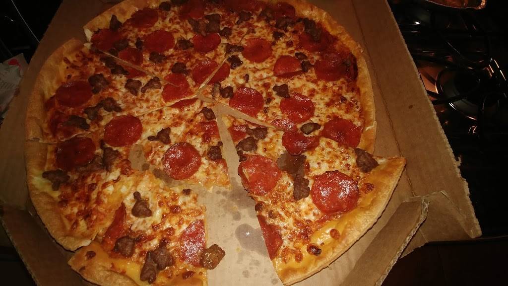 Pizza Hut | restaurant | 249 N Hampton Rd, DeSoto, TX 75115, USA | 9722232100 OR +1 972-223-2100