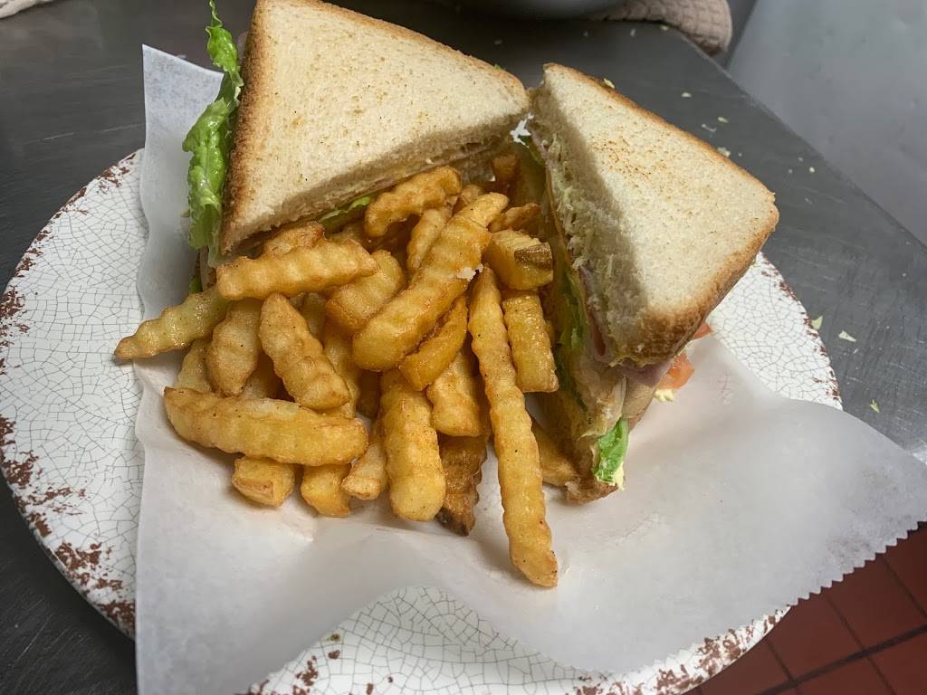 Miguels Cafetería And Catering | restaurant | 150 W Parker Rd, Houston, TX 77076, USA | 8329658944 OR +1 832-965-8944