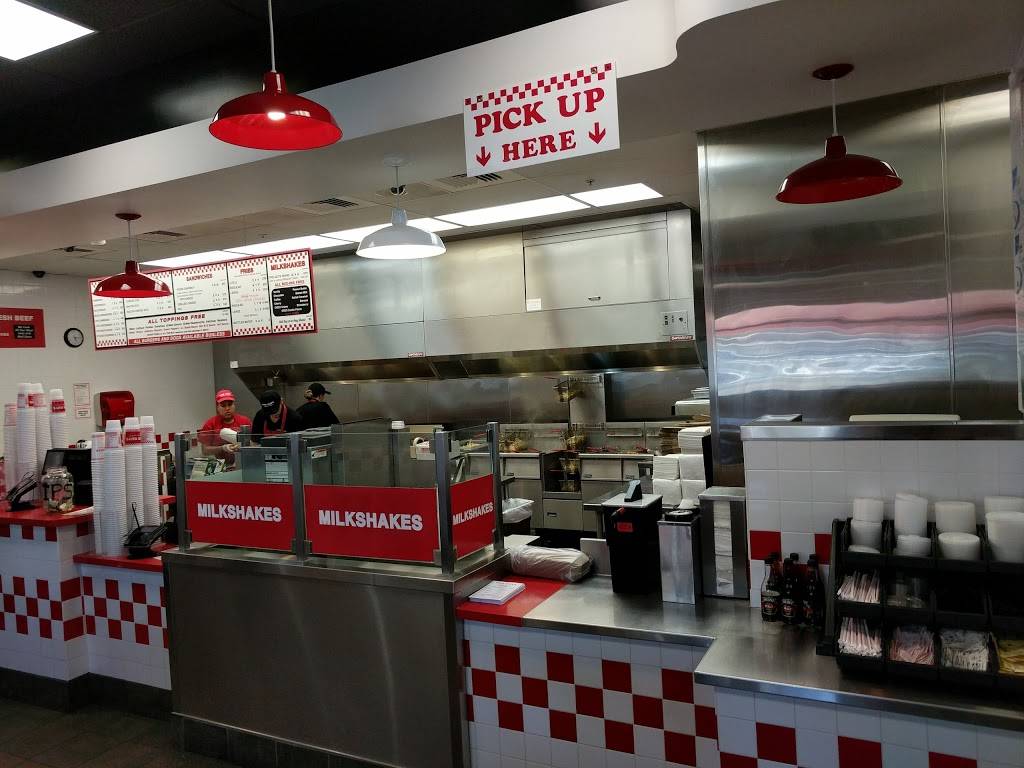 Five Guys | meal takeaway | 5442 Ygnacio Valley Rd, Concord, CA 94521, USA | 9256726030 OR +1 925-672-6030