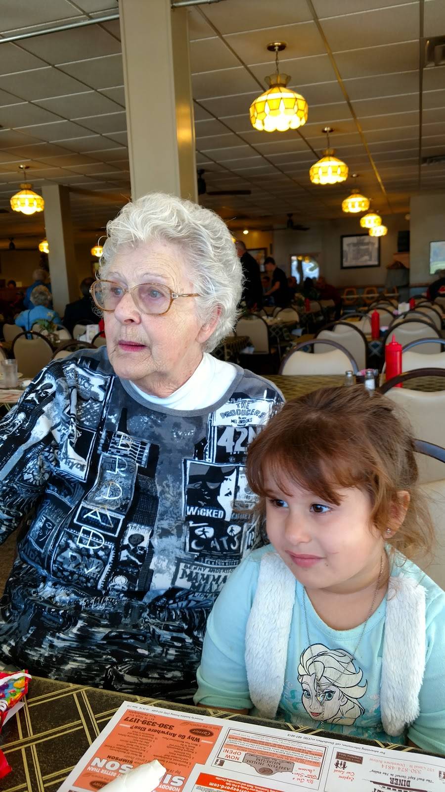 Manor Restaurant | restaurant | 753 S Wooster Ave, Strasburg, OH 44680, USA | 3308789809 OR +1 330-878-9809