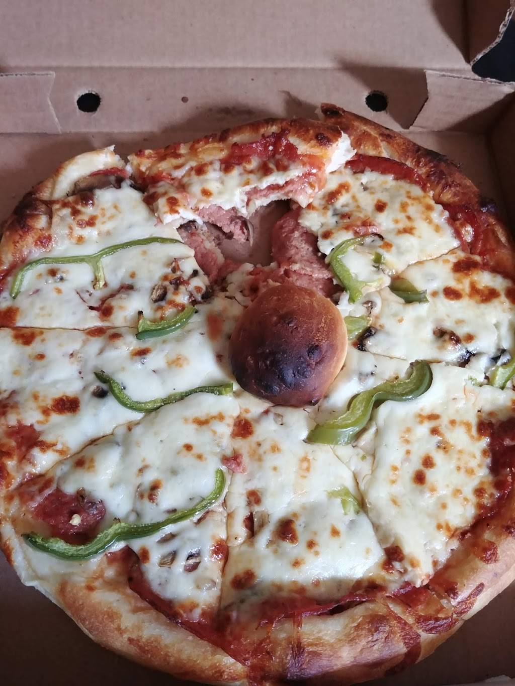 Connies Pizza | restaurant | 801 Rue Charlevoix, Montréal, QC H3K 1R6, Canada | 5149322045 OR +1 514-932-2045