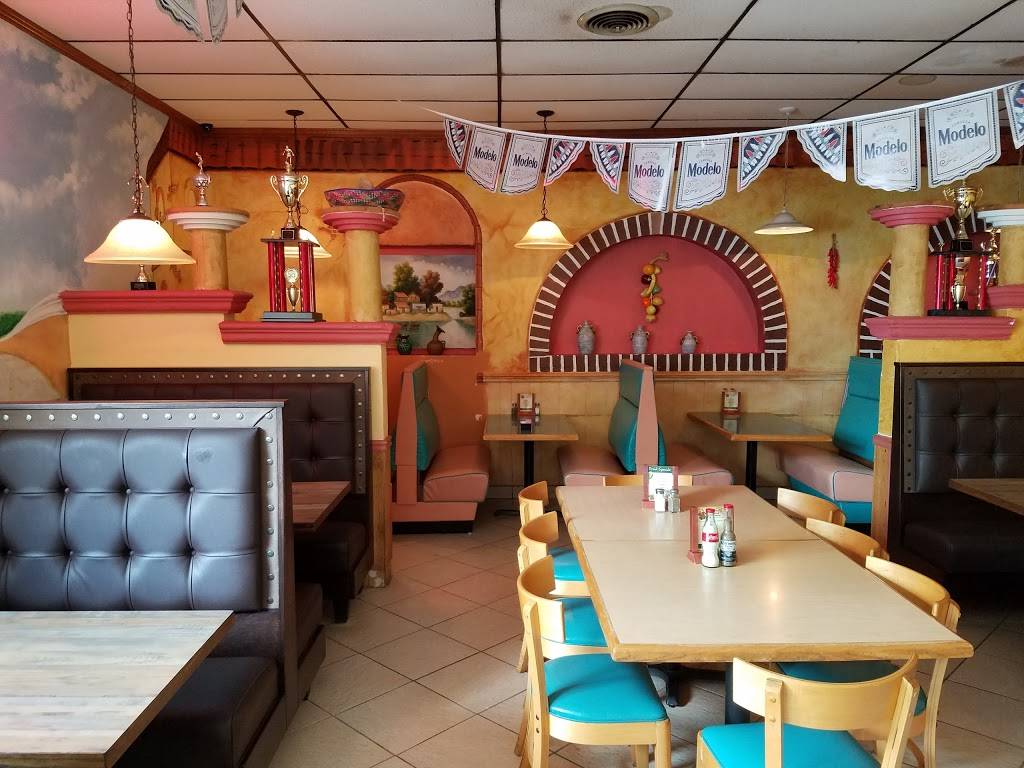 El Valle Mexican Restaurant | restaurant | 305 W John St, Matthews, NC 28105, USA | 7048451417 OR +1 704-845-1417