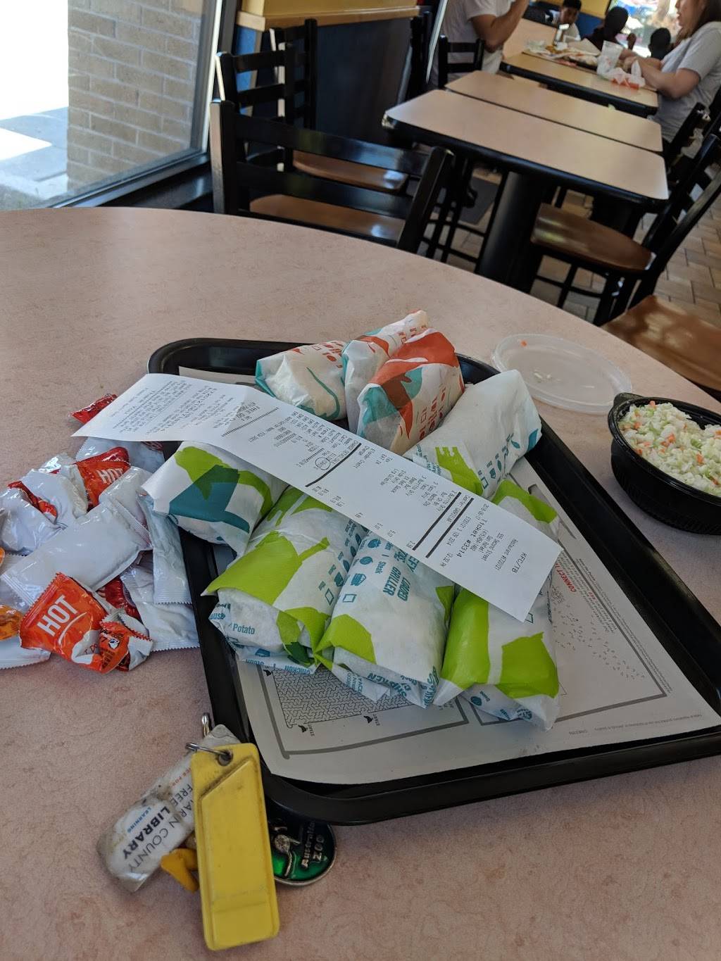 KFC | restaurant | 555 2nd St, San Rafael, CA 94901, USA | 4154541482 OR +1 415-454-1482