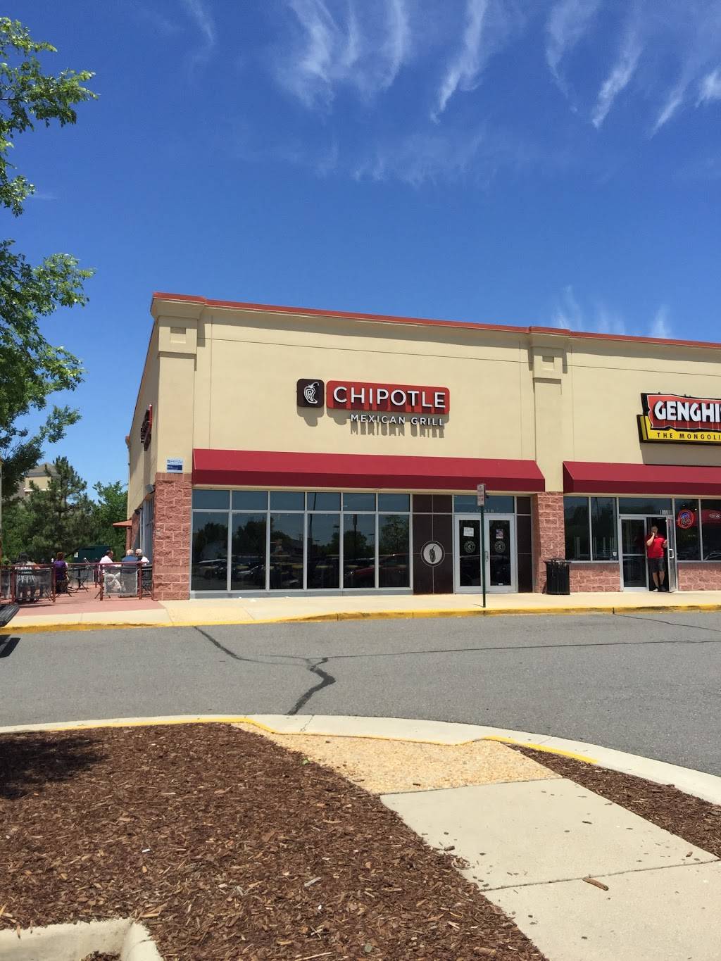 Chipotle Mexican Grill | restaurant | 14416 Chantilly Crossing Ln, Chantilly, VA 20151, USA | 7039610688 OR +1 703-961-0688