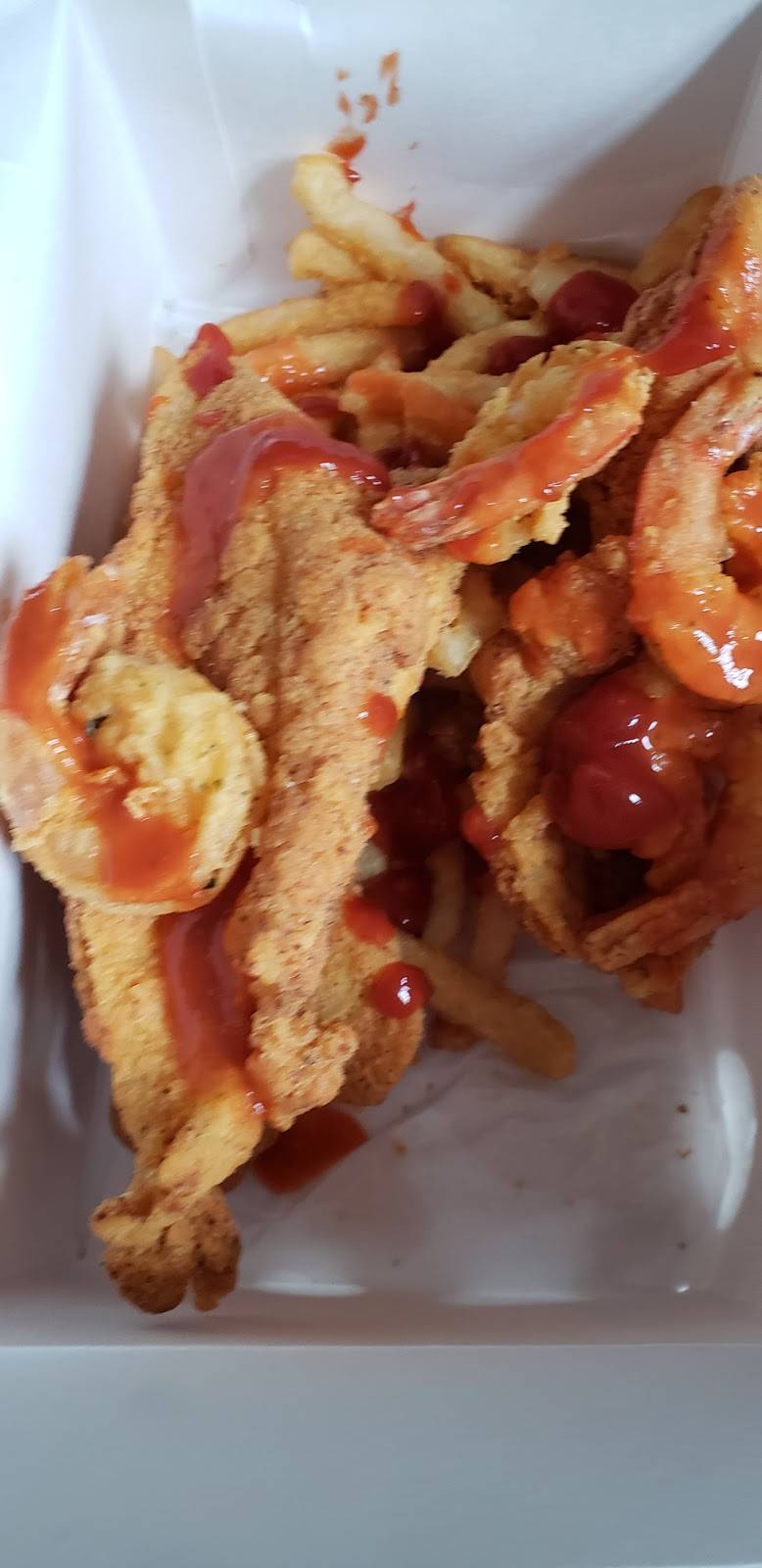 SEAFOOD RING | restaurant | 134 Vreeland Ave, Paterson, NJ 07504, USA | 9733339361 OR +1 973-333-9361