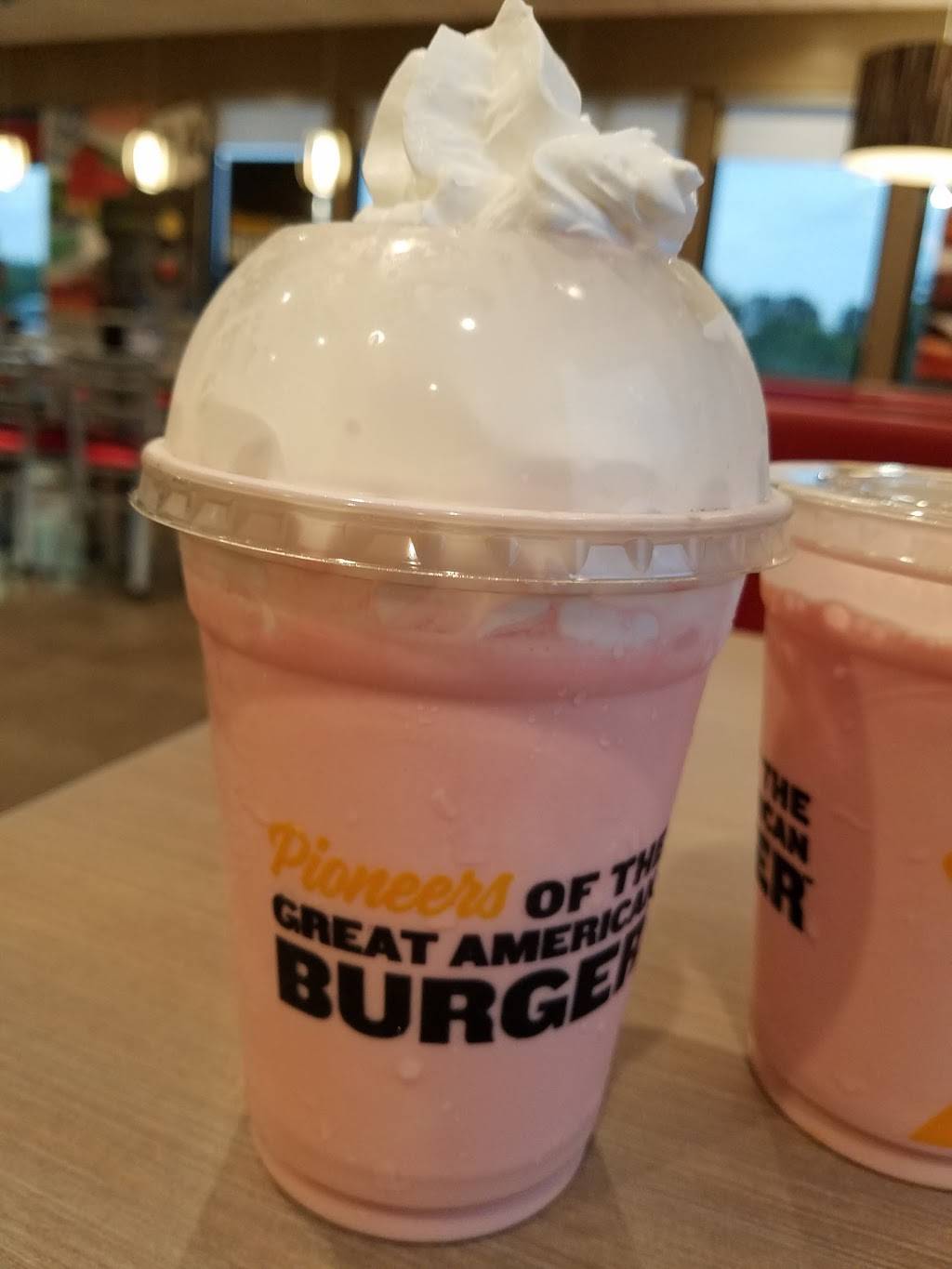 Hardees | restaurant | 3678 Maco Rd NE, Northwest, NC 28451, USA | 9106550907 OR +1 910-655-0907