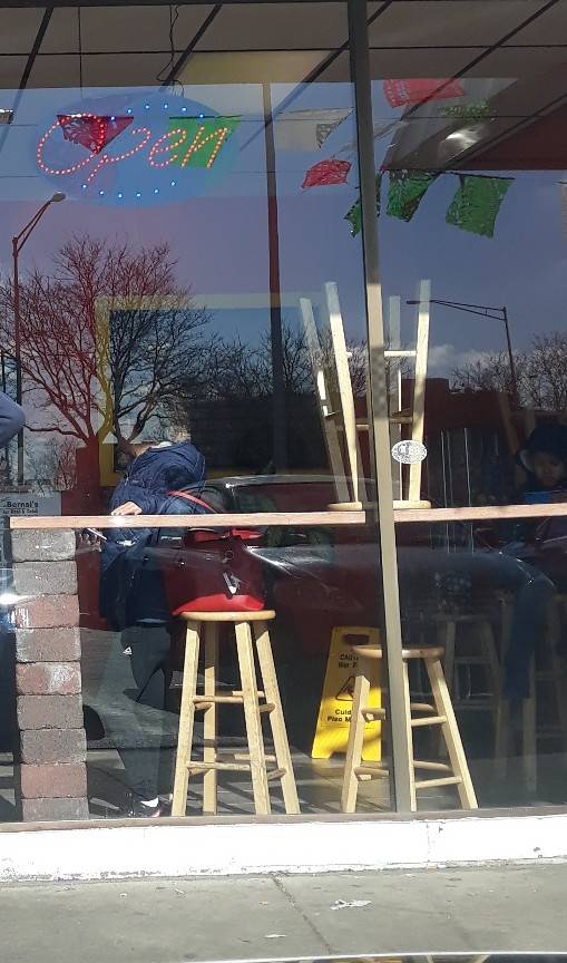 La Casitas Tamales | restaurant | 1724 Dempster Ave, Mt Prospect, IL 60056, USA | 8472625988 OR +1 847-262-5988