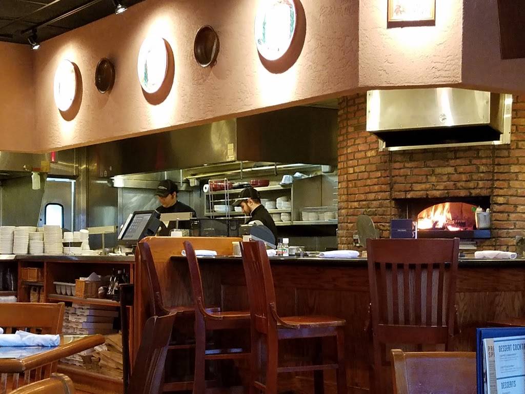 Carrabbas Italian Grill | restaurant | 3441 Century Center St SW, Grandville, MI 49418, USA | 6162613020 OR +1 616-261-3020