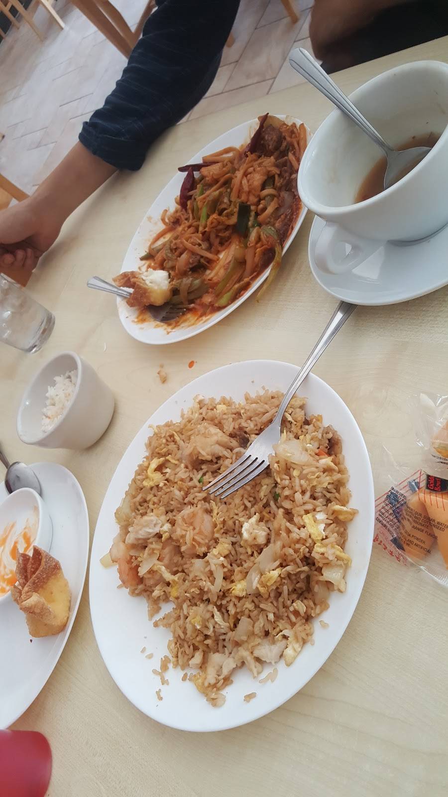 Wok On Fire | restaurant | 9901 Brodie Ln, Austin, TX 78748, USA | 5122918886 OR +1 512-291-8886