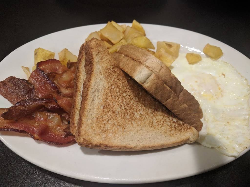 Bobolas Family Restaurant | restaurant | 1420 Lakeview Ave, Dracut, MA 01826, USA | 9789570065 OR +1 978-957-0065