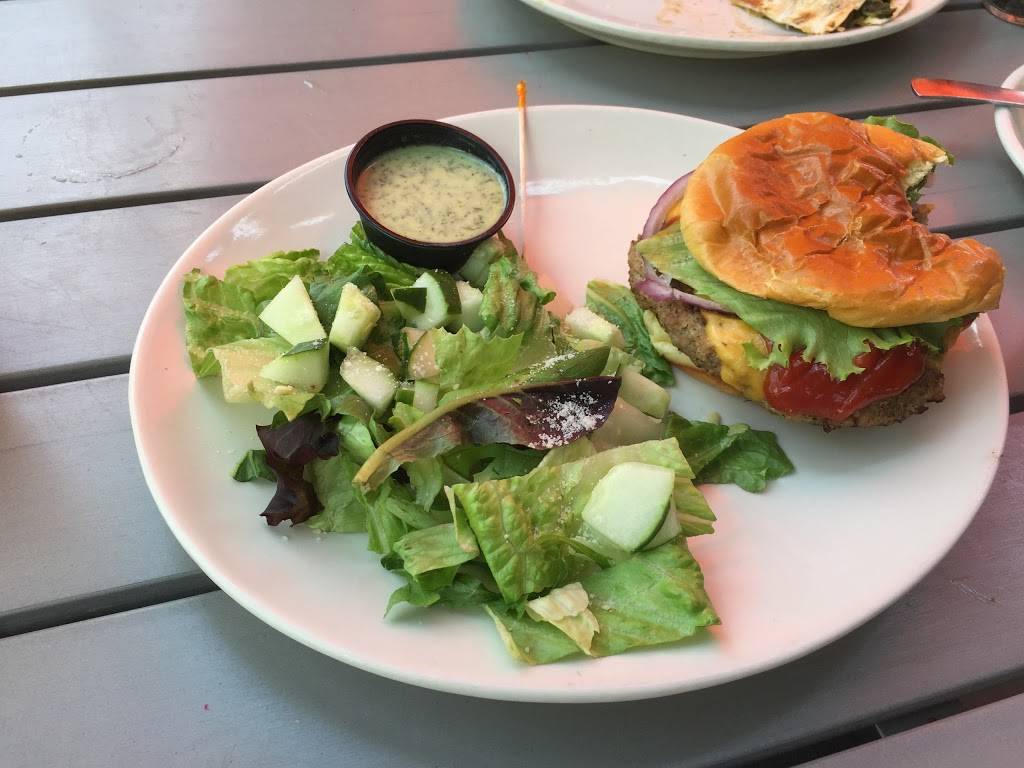 Palmers | restaurant | 991 N Peachtree Pkwy, Peachtree City, GA 30269, USA | 7706295280 OR +1 770-629-5280