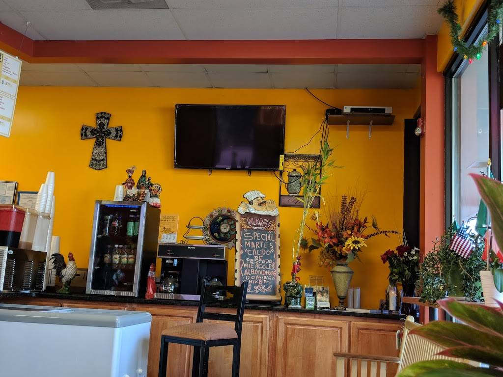 Los Girasoles Restaurant | restaurant | 1929 Franciscan Way, West Chicago, IL 60185, USA | 6302314446 OR +1 630-231-4446