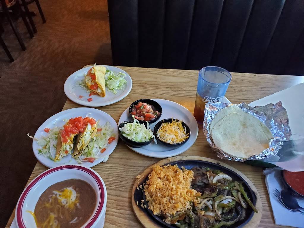 Rancho Grande Cantina | restaurant | 11015 MO-45, Parkville, MO 64152, USA | 8165059097 OR +1 816-505-9097