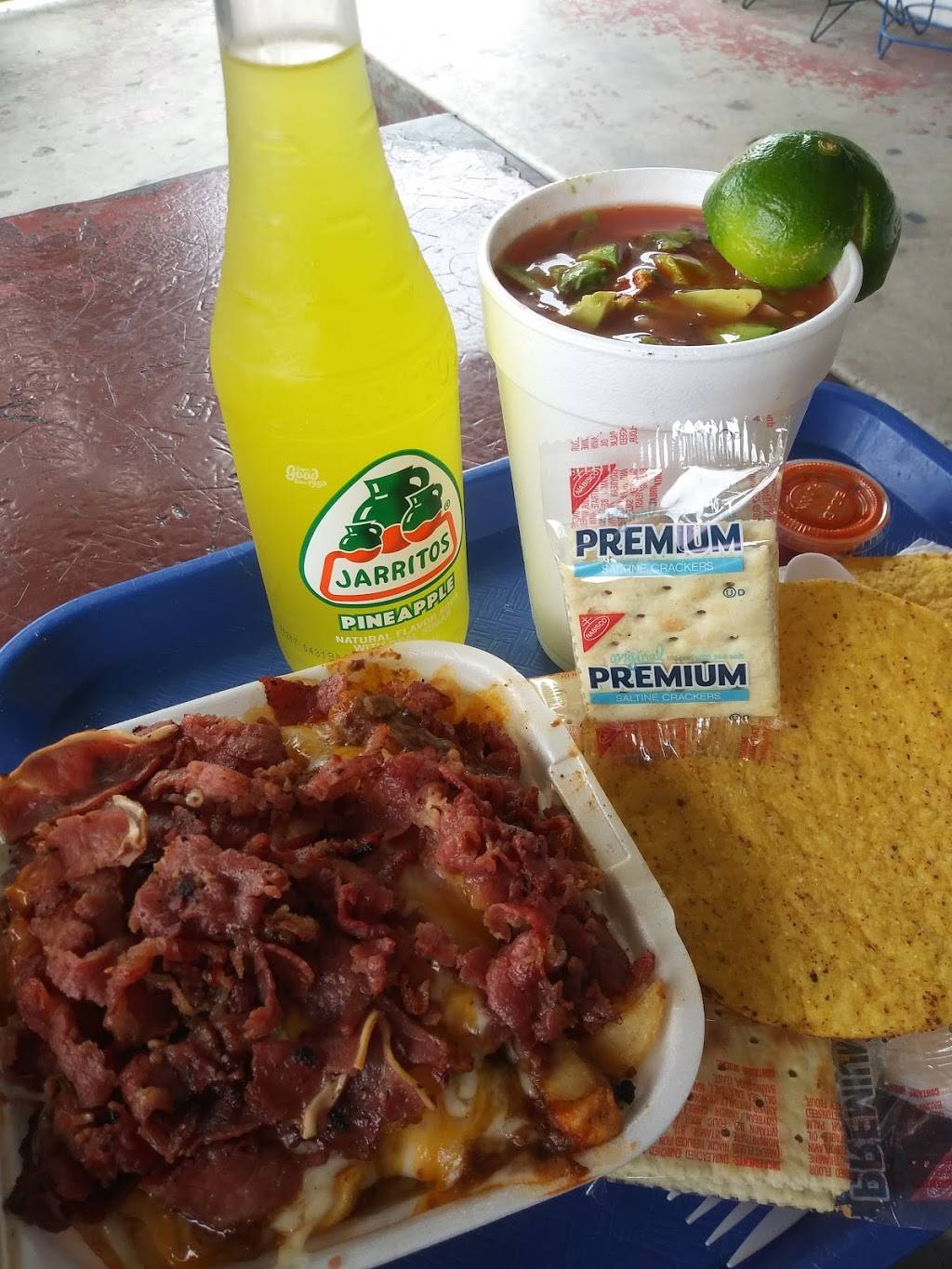 Mariscos El Pariente | restaurant | 11125 S Main St, Los Angeles, CA 90061, USA | 3232420993 OR +1 323-242-0993