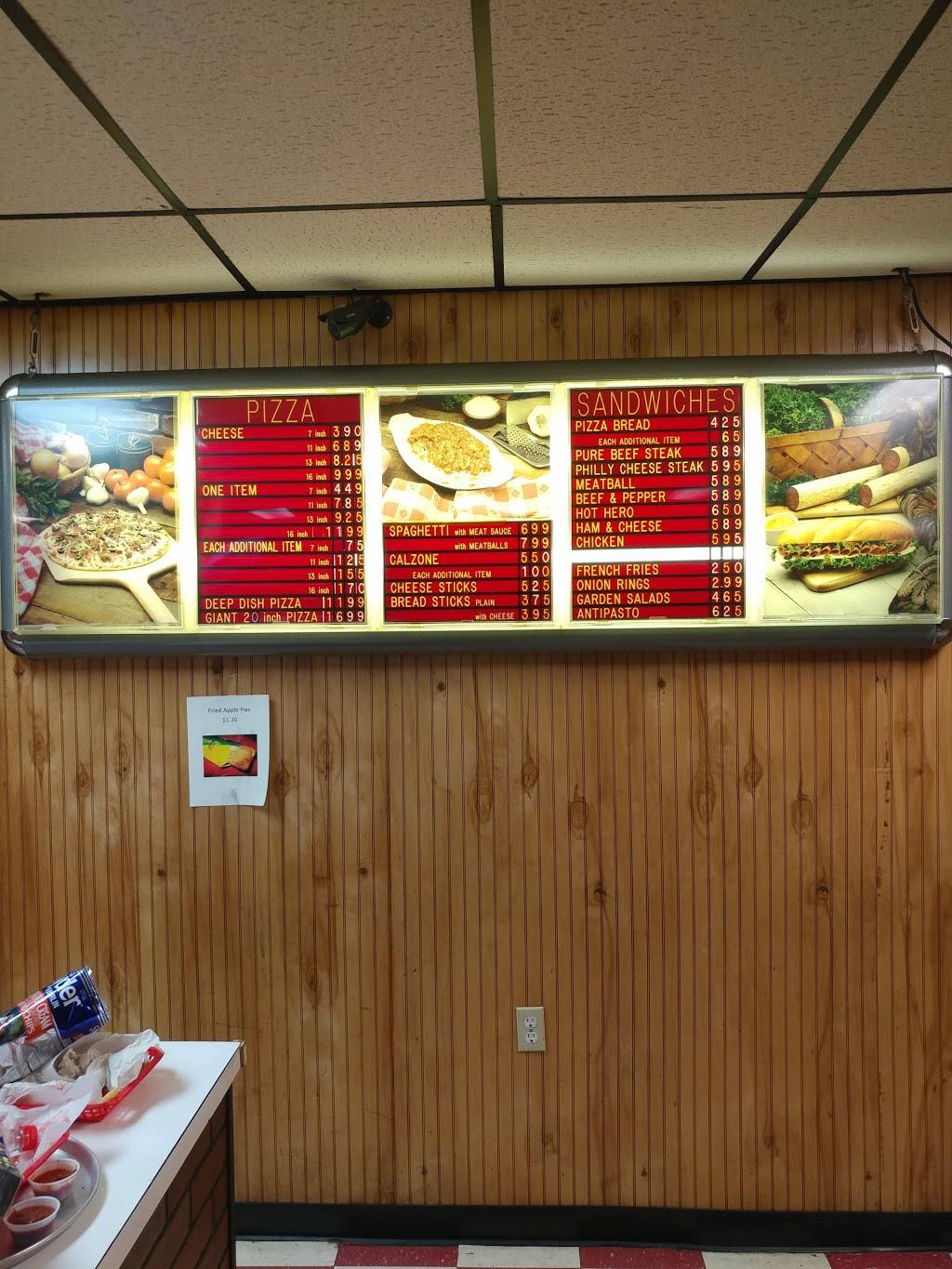 Ginos of Oceana | restaurant | Cook Pkwy, Kopperston, WV 24854, USA | 3046828241 OR +1 304-682-8241