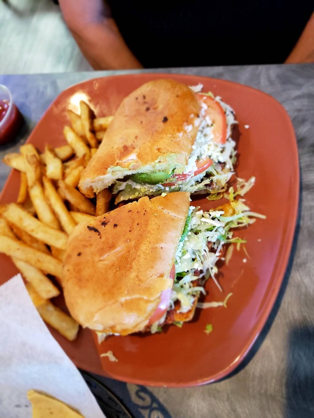 Esmeralda | restaurant | 1222 W Colony Rd, Ripon, CA 95366, USA | 2095997771 OR +1 209-599-7771