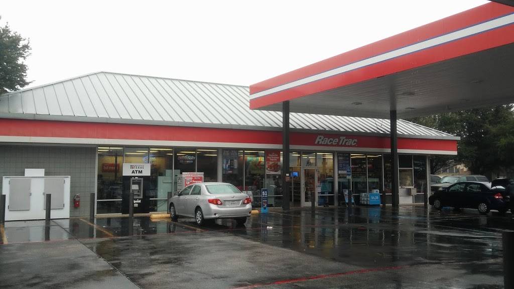 RaceTrac | bakery | 609 E Plano Pkwy, Plano, TX 75074, USA | 9725091670 OR +1 972-509-1670