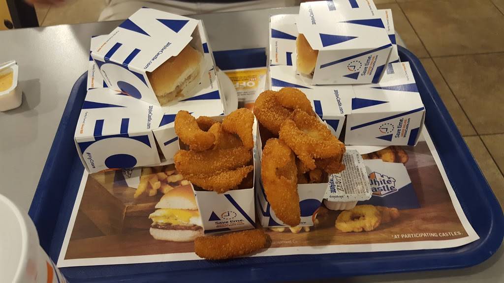 White Castle | restaurant | 9480 Dunkirk Ln N, Maple Grove, MN 55311, USA | 7634169714 OR +1 763-416-9714