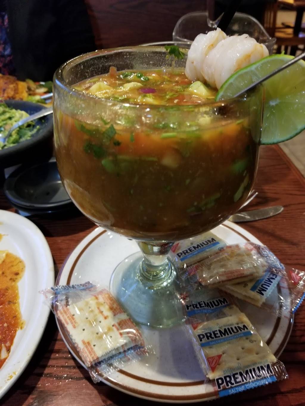 Don Tequila Bar & Grill | restaurant | 35757 Lakeshore Blvd, Eastlake, OH 44095, USA | 4408561011 OR +1 440-856-1011