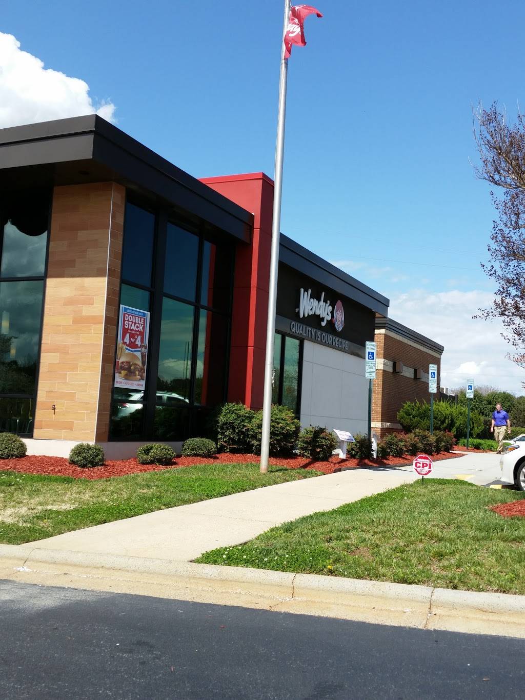 Wendys | restaurant | 14139 Statesville Rd, Huntersville, NC 28078, USA | 7049489055 OR +1 704-948-9055