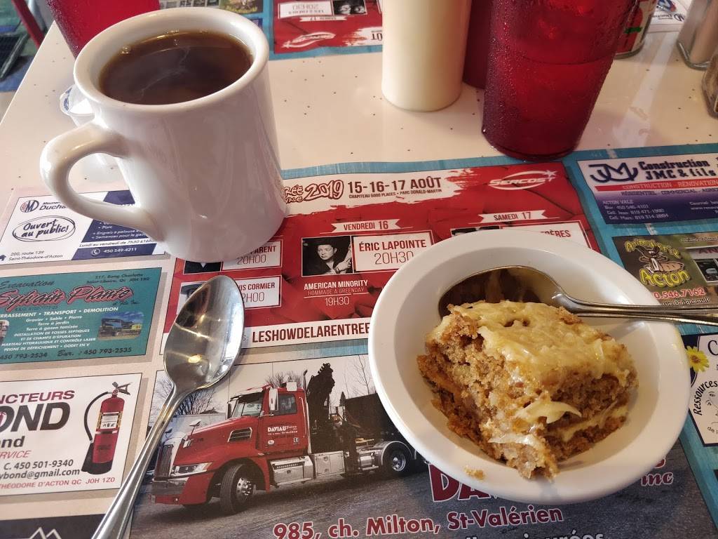 Resto Sean&Bruce | restaurant | 4564 Boulevard Saint Joseph O, Saint-Nicéphore, QC J2A 1B6, Canada | 8194751999 OR +1 819-475-1999