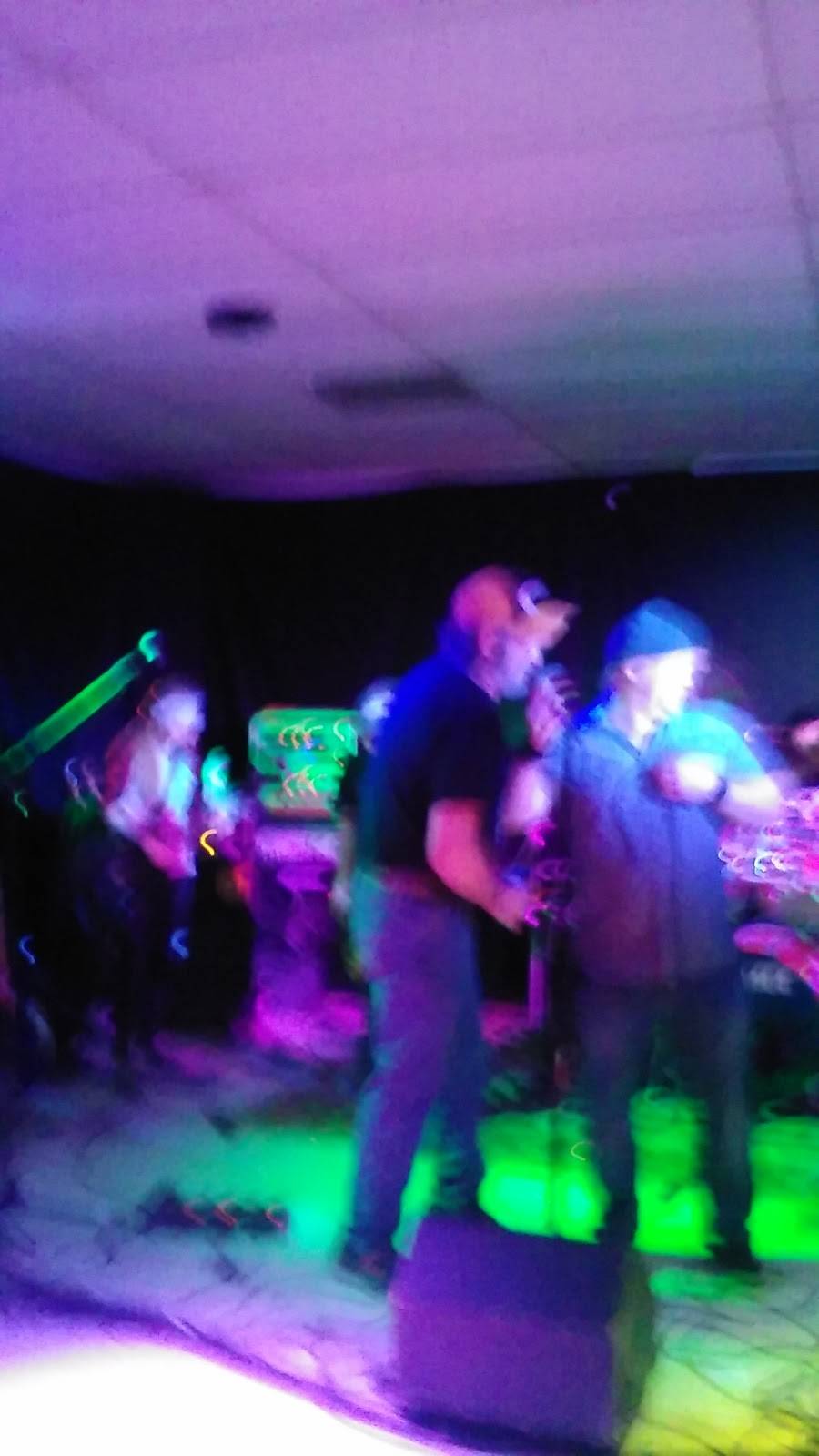 Hazzys | restaurant | 4290 NY-104, Mexico, NY 13114, USA | 3159637986 OR +1 315-963-7986