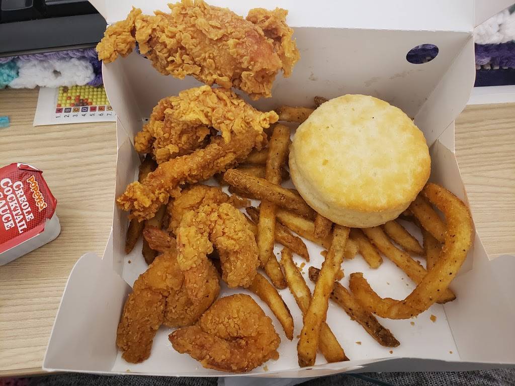 Popeyes Louisiana Kitchen | restaurant | 4368 Hwy 360, Fort Worth, TX 76155, USA | 6823500900 OR +1 682-350-0900