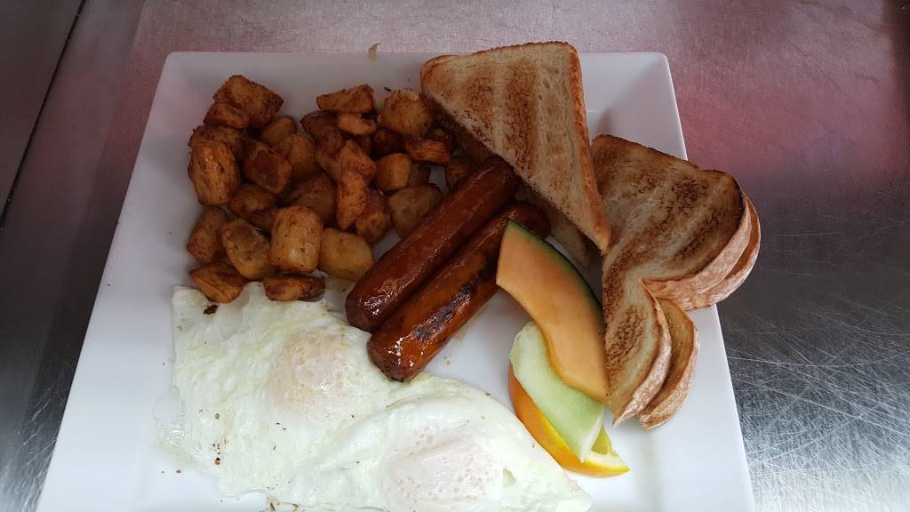 La Belle Province | restaurant | 8400 Boulevard Henri-Bourassa #167, Québec, QC G1G 4E2, Canada | 5813004831 OR +1 581-300-4831