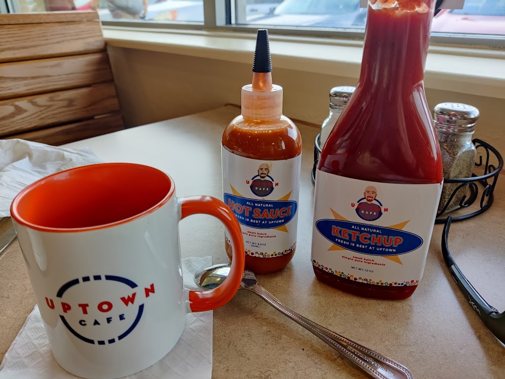 Uptown Cafe | restaurant | 2271 Pointe Pkwy, Carmel, IN 46032, USA | 3175644149 OR +1 317-564-4149