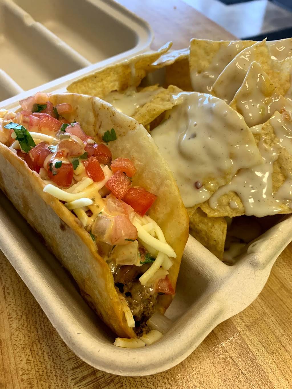 Top Notch Burritos | restaurant | 6750 Hollywood Blvd #700, Delmont, PA 15626, USA | 7244617140 OR +1 724-461-7140