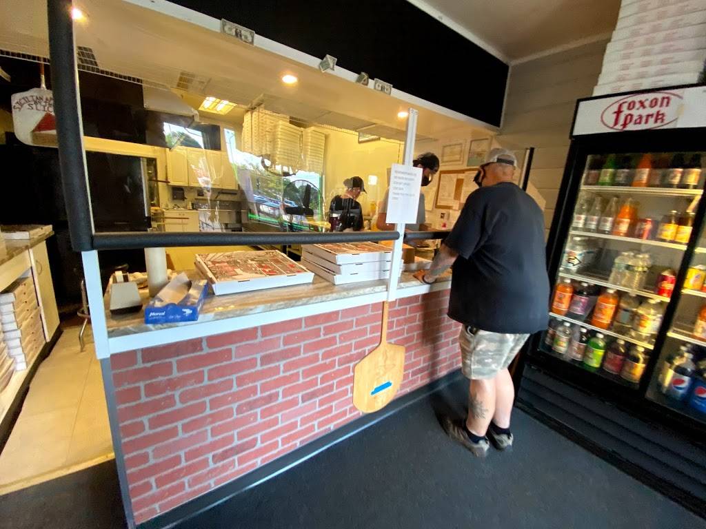 Salty Tomato Pizzeria | meal takeaway | 18 Ocean Ave, West Haven, CT 06516, USA | 2039325353 OR +1 203-932-5353