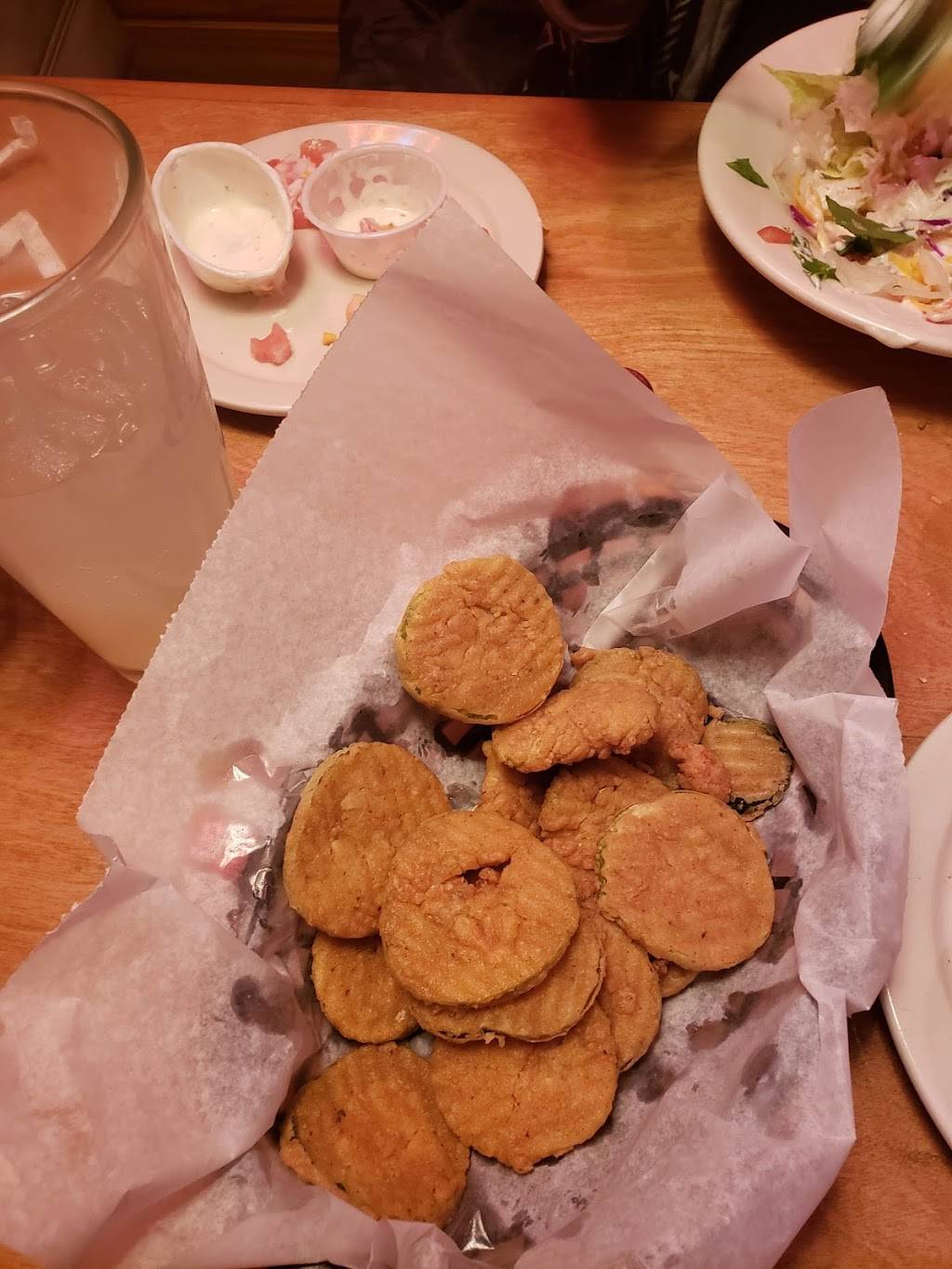 Texas Roadhouse | restaurant | 3776 28th St SE, Kentwood, MI 49512, USA | 6165750361 OR +1 616-575-0361