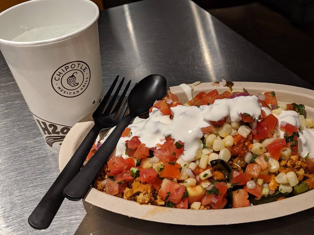 Chipotle Mexican Grill | restaurant | 3819 Richmond Ave, Houston, TX 77027, USA | 7134391188 OR +1 713-439-1188