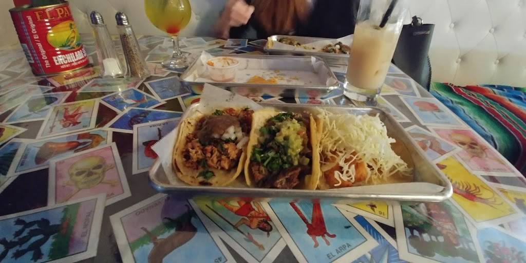 Santana’s Cantina | restaurant | 537A Main St, Vacaville, CA 95688, USA | 7077248111 OR +1 707-724-8111