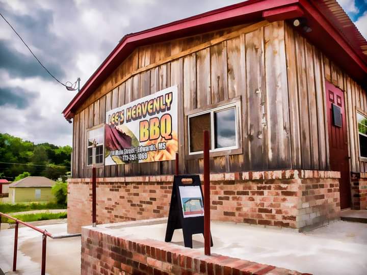 Lees Heavenly BBQ | restaurant | 114 S Main St, Edwards, MS 39066, USA | 7733511069 OR +1 773-351-1069