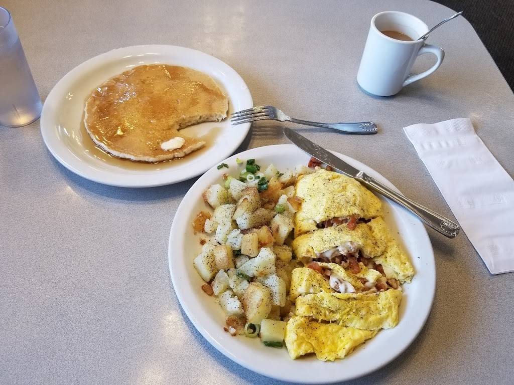 The Omelette House | restaurant | 66 El Camino Real, San Carlos, CA 94070, USA | 6505934773 OR +1 650-593-4773