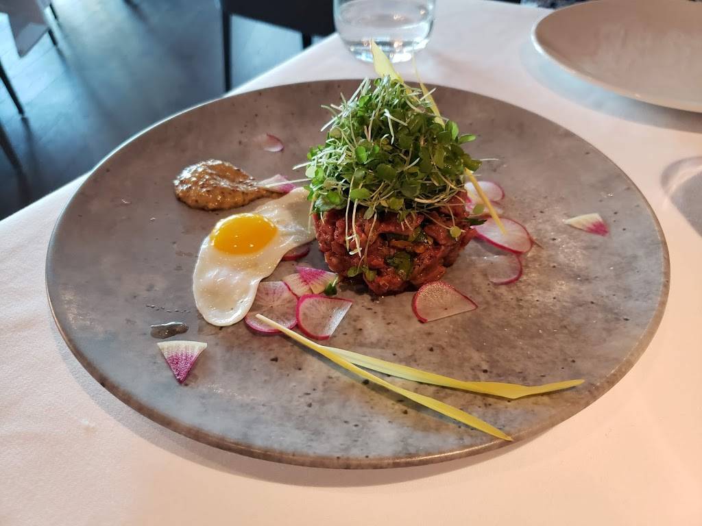 Sash | restaurant | 1133 Yonge St, Toronto, ON M4T 2Y7, Canada | 4169217274 OR +1 416-921-7274