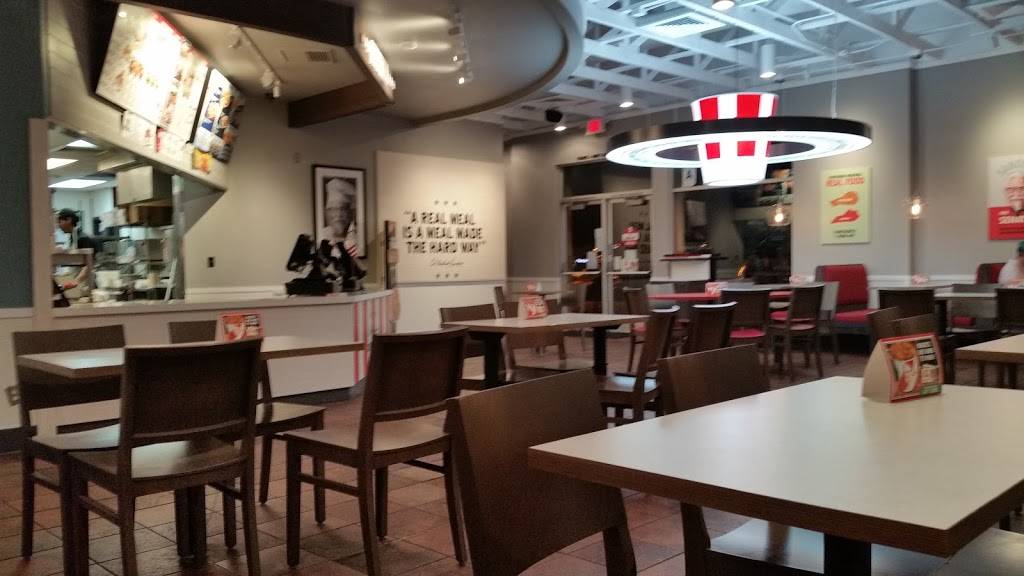 KFC | restaurant | 771 Center Dr, San Marcos, CA 92069, USA | 7607813384 OR +1 760-781-3384