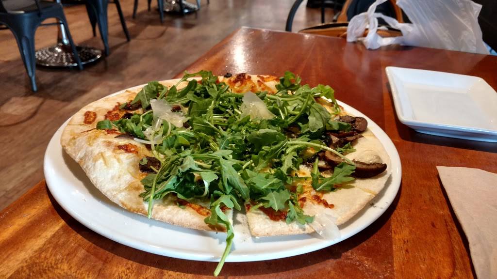 Sauce Pizza & Wine | restaurant | 7135 E Camelback Rd, Scottsdale, AZ 85251, USA | 4803218844 OR +1 480-321-8844