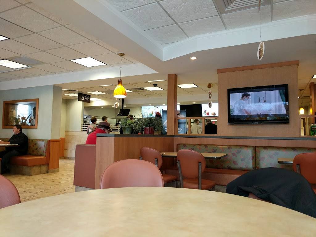 McDonalds | cafe | 23 Southeast Ave, Tallmadge, OH 44278, USA | 3306303296 OR +1 330-630-3296