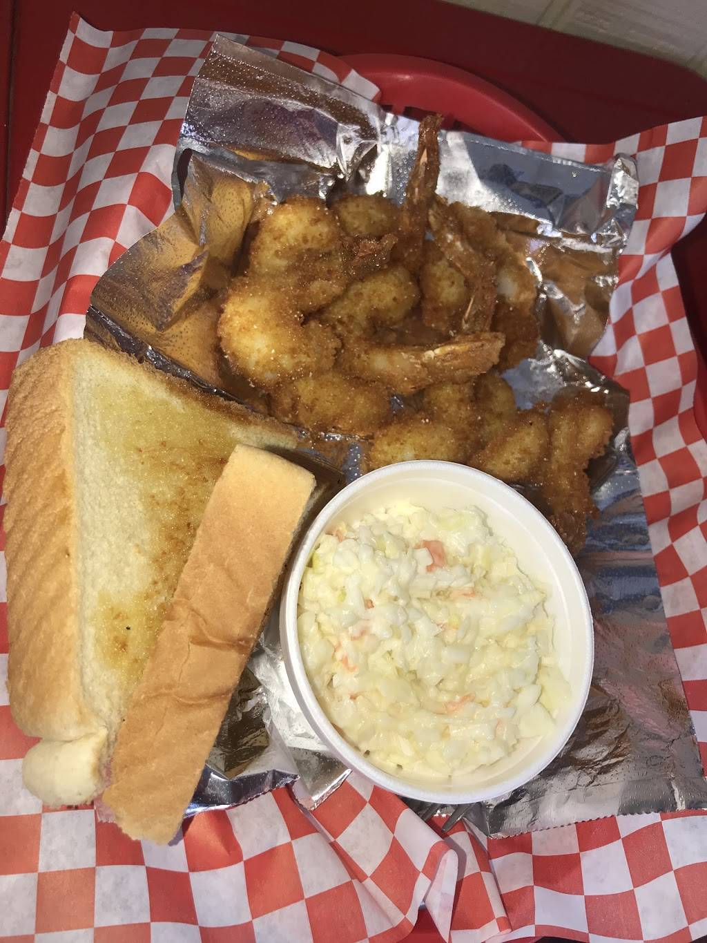 Peppers Burgers And More | restaurant | 804 E Main St, Eagle Lake, TX 77434, USA | 9792342370 OR +1 979-234-2370