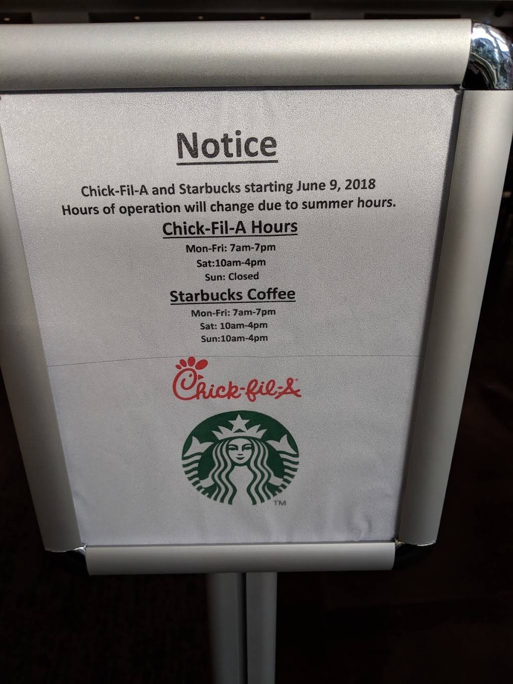 Chick-fil-A | restaurant | Parkview Cafe, 4588 Parkview Pl, St. Louis, MO 63110, USA | 3144468156 OR +1 314-446-8156