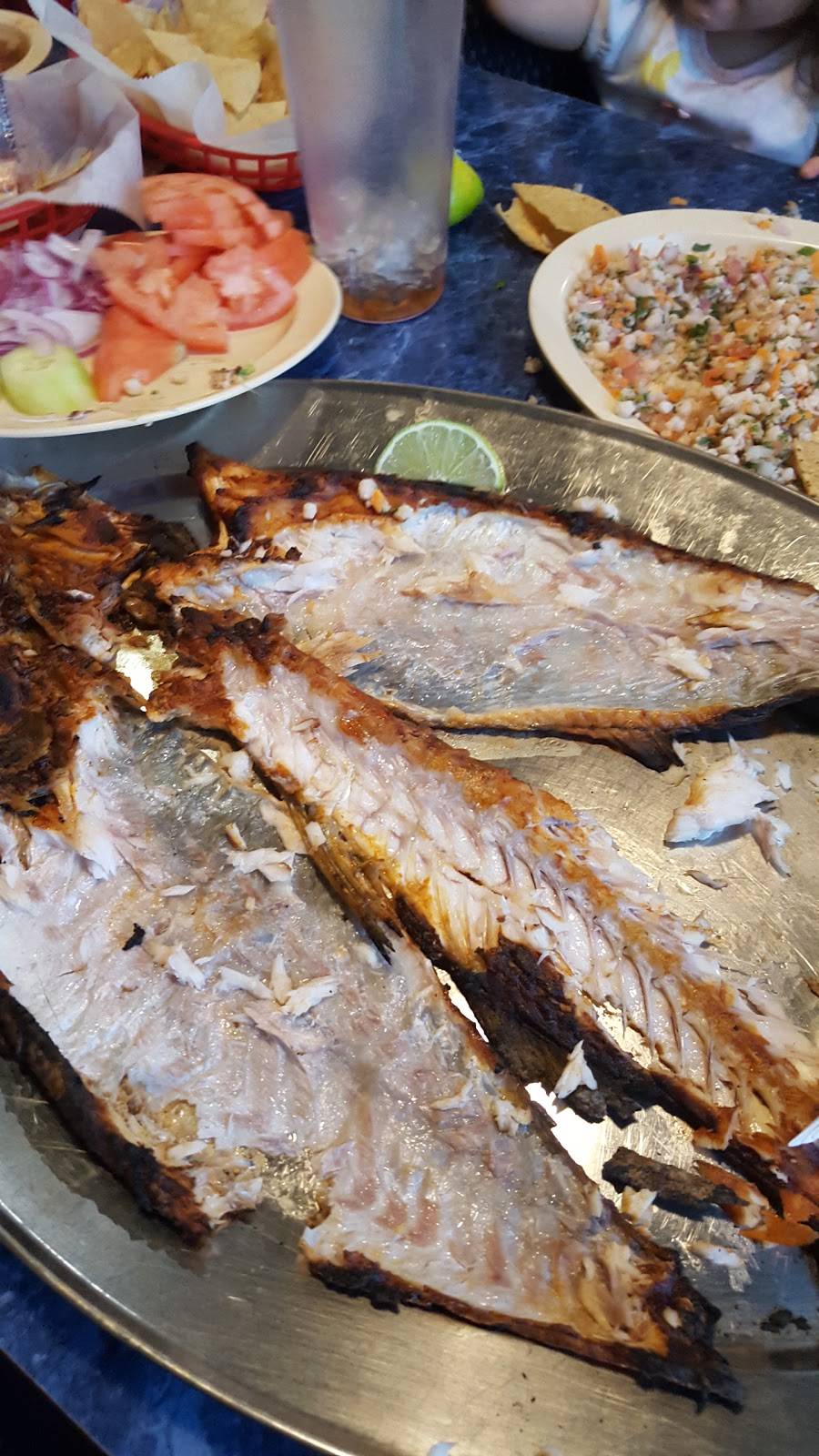 Las Islas Marias | restaurant | 16393 E Foothill Blvd, Fontana, CA 92335, USA | 9098232140 OR +1 909-823-2140