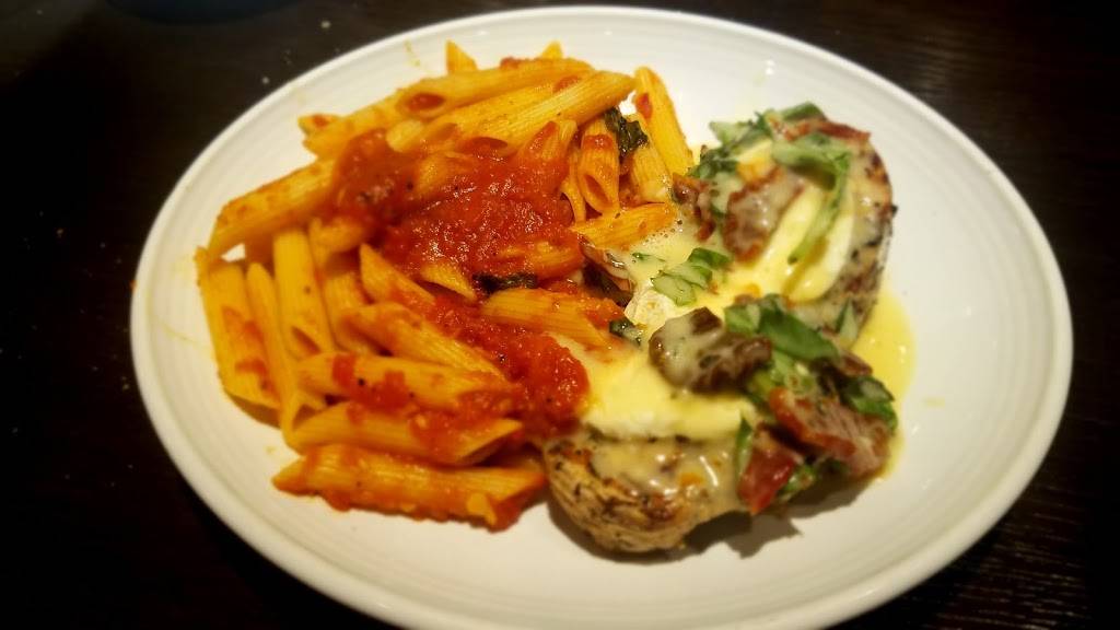 Carrabbas Italian Grill | restaurant | 1430 SE 17th St, Fort Lauderdale, FL 33316, USA | 9547604281 OR +1 954-760-4281